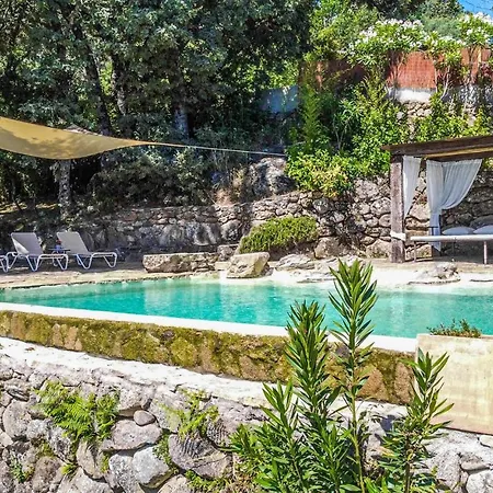 펜션 Stunning In With Wifi, 5 Bedrooms And Outdoor Swimming Pool *