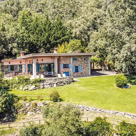 Stunning In With Wifi, 5 Bedrooms And Outdoor Swimming Pool 펜션 칸델레다