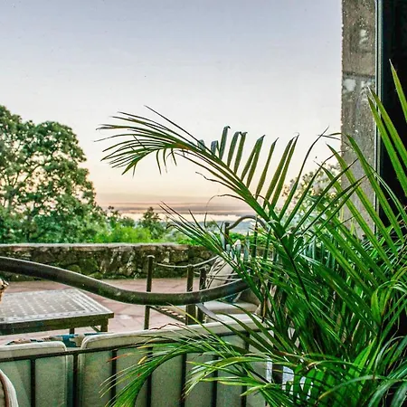 Stunning In With Wifi, 5 Bedrooms And Outdoor Swimming Pool 펜션